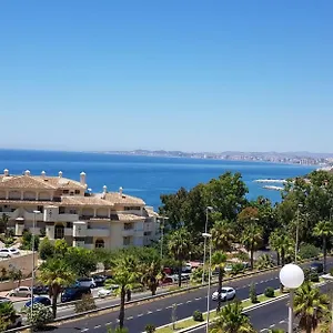 https://calaquebrada-benalmadena.1costadelsol.com